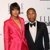 Pharrell Williams : À l'honneur et sans chapeau, sous les yeux de sa femme