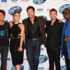 Keith Urban, Jennifer Lopez, Harry Connick Jr., Ryan Seacrest and Randy Jackson à la soirée pour les 13 candidats d'American Idol à West Hollywood, Los Angeles, le 20 février 2014.