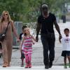 Heidi Klum, Seal et leurs enfants, en balade en famille en juin 2011