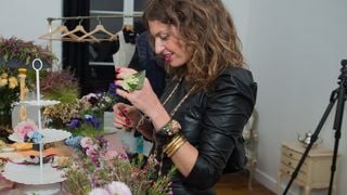 Lou Lesage et Aurélie Saada : Prêtes pour le printemps grâce à Charlotte Ronson