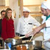 La princesse Letizia d'Espagne en visite dans la province d'Albacete le 25 février 2014, à l'université du travail et à l'usine Arcos.