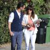 Exclusif - Eva Longoria et son petit ami Jose Antonio Baston s'embrassent à la sortie d'un restaurant à Santa Monica le 16 février 2014.