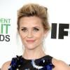 Reese Witherspoon pose lors du photocall des Film Independent Spirits Awards à Los Angeles le 1er mars 2014.