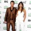 Matthew McConaughey et Camila Alves posent lors du photocall des Film Independent Spirits Awards à Los Angeles le 1er mars 2014.