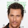 Matthew McConaughey pose lors du photocall des Film Independent Spirits Awards à Los Angeles le 1er mars 2014.