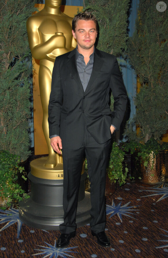 Leonardo DiCaprio lors du déjeuner des nommées aux Oscars en 2007 à Los Angeles