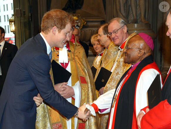Le prince Harry à l'abbaye de Westminster le 3 mars 2014 pour une cérémonie à la mémoire de Nelson Mandela