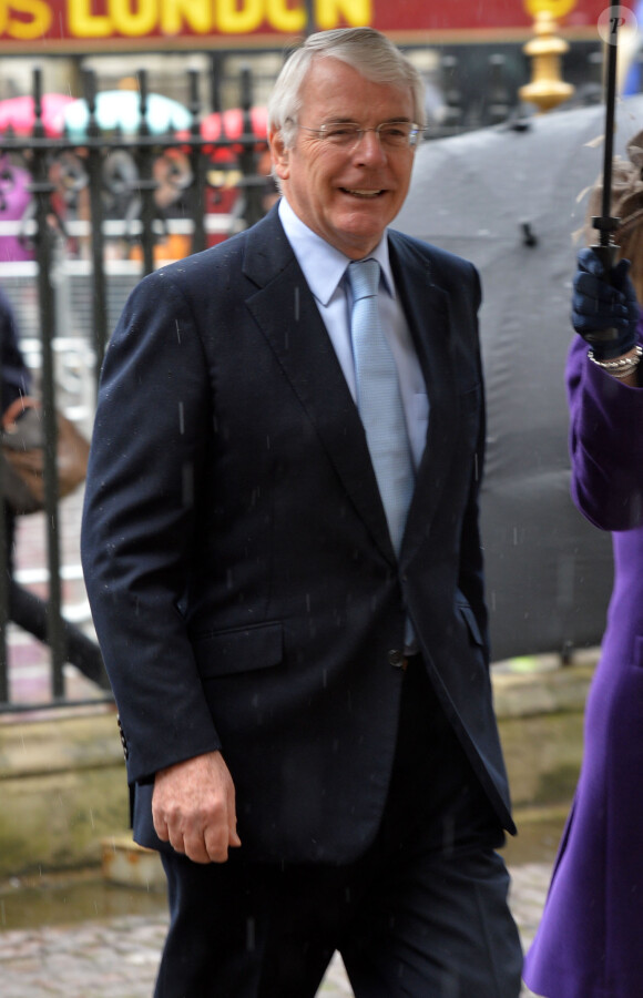 John Major à l'abbaye de Westminster le 3 mars 2014 pour une cérémonie à la mémoire de Nelson Mandela.