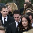 Le prince Felipe d'Espagne dans le cortège lors de la cérémonie organisée à la nécropole royale du domaine Tatoï, au nord d'Athènes, le 6 mars 2014 pour commémorer les 50 ans de la mort du roi Paul Ier de Grèce.