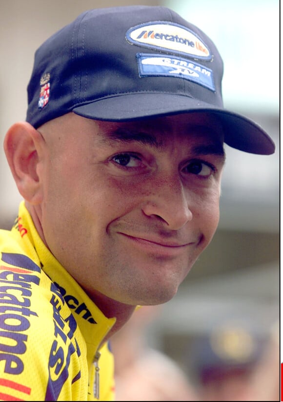 Marco Pantani during lors du Giro, le 18 mai 2001 à Pescar