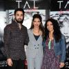 Tal, son petit ami Anthony Such et sa mère Sem Azar lors de l'avant-première de "Tal au cinéma" au Grand Rex à Paris, le 8 mars 2014.