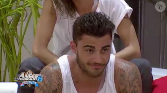 Les Anges de la télé-réalité 6 en Australie. Episode diffusé le 11 mars 2014 sur NRJ 12.