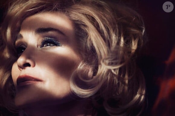 Jessica Lange, 64 ans, prête son visage à la campagne printemps-été 2014 de Marc Jacobs Beauty.