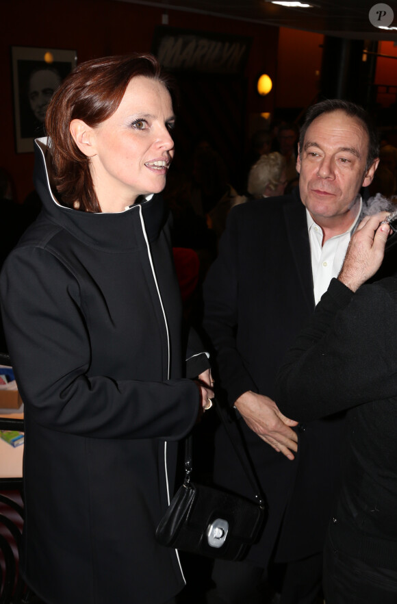 Emmanuelle Gaume, Xavier Couture - People dans les coulisses de la 2e édition de la "Nuit de la déprime" à l'Olympia à Paris le 10 février 2014.