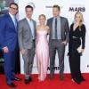 Le réalisateur Rob Thomas, Jason Dohring, Kristen Bell, Ryan Hansen et Amanda Noret lors de l'avant-première du film "Veronica Mars" à Hollywood, le 12 mars 2014