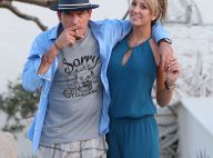 Charlie Sheen, conseillé par sa chérie, met Denise Richards et ses filles dehors