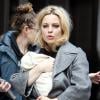 Melissa George et son fils Raphael sur le tournage du show télé "Dangerous Liaisons" à New York, le 20 mars 2014.