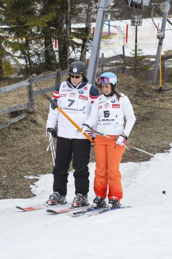 Albert de Monaco et Barbara Merlin lors de l'événement World Stars Ski au profit de Star Team for Children, association fondée par le prince Albert II de Monaco, le 22 mars 2014 à Seefeld in Tyrol, en Autriche.