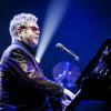 Elton John en concert à Stockholm. Le 13 décembre 2013.