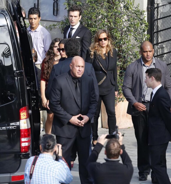 La famille et les proches de L'Wren Scott, réunis au Sunset Tower Hotel à Hollywood pour l'enterrement de la créatrice. Le 25 mars 2014.