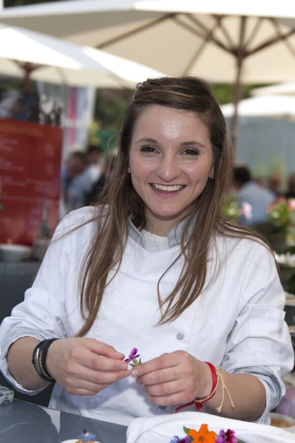 Noémie Honiat, de Top Chef 2012 à Cagnes-sur-Mer, le 10 mai 2012.