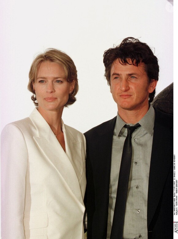 Sean Penn et Robin Wright lors du Festival de Cannes en 1997