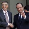 François Hollande reçoit Bill Gates au palais de l'Elysée à Paris. Le 1er avril 2014  French President Francois Hollande welcomes Bill Gates at Elysee Palace, on april 1, 2014.01/04/2014 - 