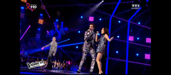 Les coachs Jenifer, Mika, Garou et Florent Pagny chantent en live dans The Voice 3 sur TF1 le samedi 5 avril 2014