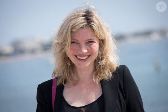Cécile Bois - Photocall du film "Candice Renoir" au Miptv de Cannes, le 7 avril 2014.