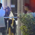  Selena Gomez rend visite &agrave; Justin Bieber, qui enregistre un nouvel opus dans les studios Hit Factory en compagnie de la jeune Madison Beer &agrave; Miami, le mardi 8 avril 2014. 