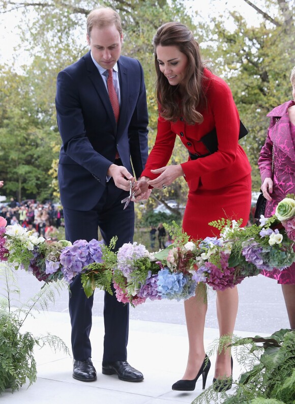Le prince William et Kate Middleton ont inauguré l'espace visiteurs des Jardins botaniques de Christchurch, le 14 avril 2014 au 8e jour de leur tournée en Nouvelle-Zélande.