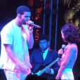 Drake rejoint Jhené Aiko sur scène, lors du festival de Coachella pour interpréter  From Time , extrait de son troisième album,  Nothing was the Same . Le 13 avril 2014.