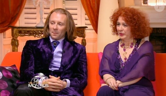 Pascale et Morgan découvrent les prétendantes dans "Qui veut épouser mon fils ?" 2, vendredi 2 novembre 2012 sur TF1