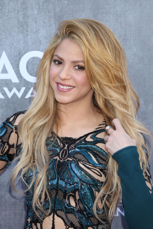 La chanteuse Shakira - People à la cérémonie des "Academy Of Country Music Awards" 2014 à Las Vegas, le 6 avril 2014. 