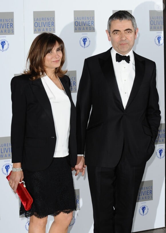 Rowan Atkinson et sa femme Sunetra à Londres, le 21 mars 2010. 