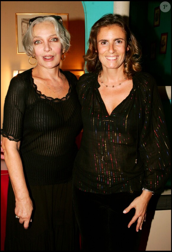 Marie Laforêt et sa fille Lisa Azuelos à Paris le 12 septembre 2005