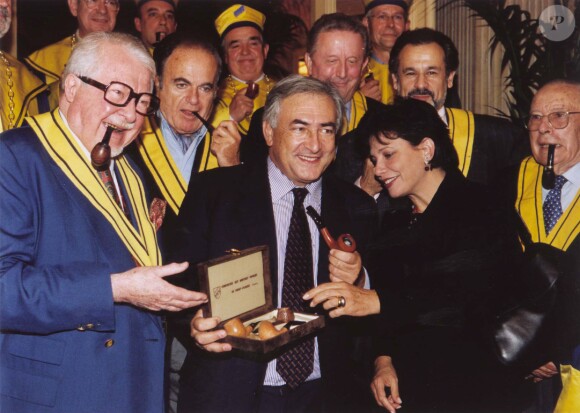 Domnique Strauss-Kahn et Anne Sinclair à Paris le 12 octobre 1999.