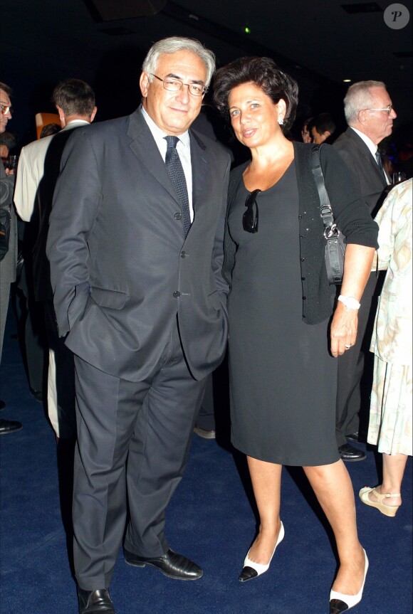 Domnique Strauss-Kahn et Anne Sinclair à Paris, le 4 septembre 2003. 