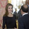 Felipe et Letizia d'Espagne se joignaient au roi Juan Carlos Ier et à la reine Sofia le 22 avril 2014 au palais royal pour un déjeuner en l'honneur d'Elena Poniatowska, lauréate du prix Cervantes 2013.