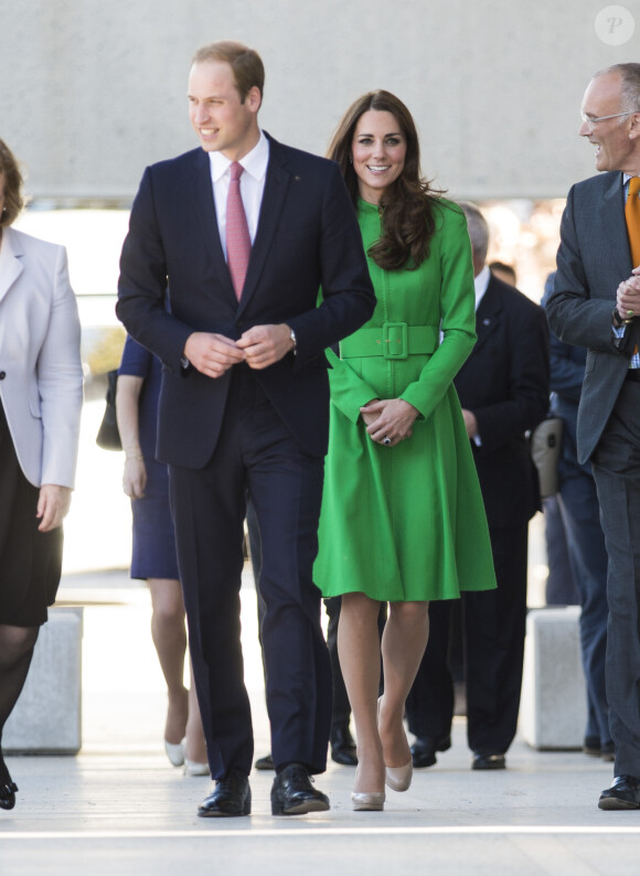 Le prince William et Catherine Kate Middleton, la duchesse de Cambridge lors d'une réception à la Maison Parlementaire à Canberra dans le cadre de leur visite officielle en Australie, le 24 avril 2014.