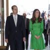 Le prince William et Catherine Kate Middleton, la duchesse de Cambridge visitent l'Arboretum National où ils plantent un arbre et rencontrent les enfants de la communauté dans le cadre de leur visite officielle en Australie, le 24 avril 2014.