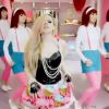 Avril Lavigne en mode "kawaï" dans son nouveau clip "Hello Kitty", mis en ligne le 21 avril 2014.
