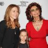 Sasha Alexander, sa fille Lucia Sofia Ponti,et sa belle-mère Sophia Loren lors du festival du film de Tribeca à New York le 21 avril 2014