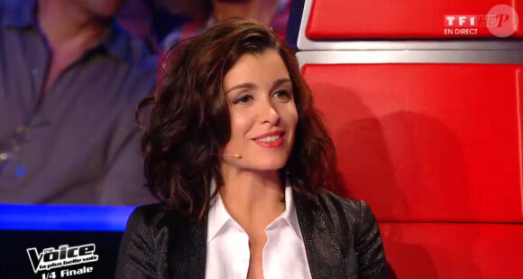 Jenifer, rayonnante (The Voice 3, émission diffusée le samedi 26 avril 2014 sur TF1.)