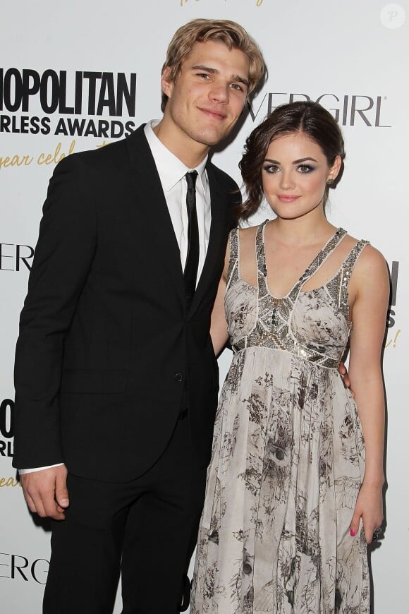 Chris Zylka et son ex Lucy Hale à New York le 5 mars 2012.