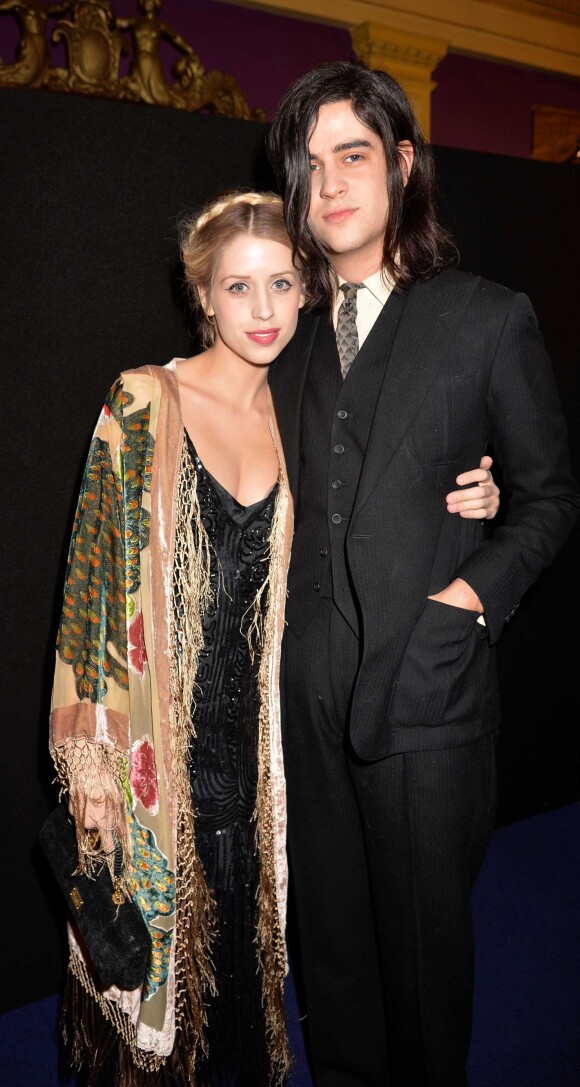Peaches Geldof avec son mari Thomas Cohen lors de la projection du film "Gatsby le Magnifique" à Londres, le 15 mai 2013. 