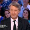 Antoine de Caunes dans Le Grand Journal sur Canal+, le jeudi 1er mai 2014.