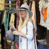 Tori Spelling fait du shopping à Encino, le 29 avril 2014.