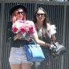 Demi Moore reçoit la visite de ses filles Rumer, Scout LaRue et Tallulah Willis à l'occasion de la fête des mères à Pasadena, le 11 mai 2014.