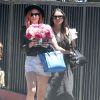Demi Moore en compagnie de ses filles Rumer, Scout LaRue et Tallulah Willis à l'occasion de la Fête des mères à Pasadena, le 11 mai 2014. 